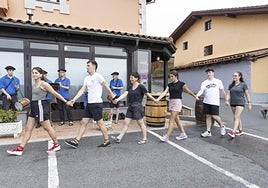 El ambiente festivo tomó el barrio durante toda la festividad de San Roke.