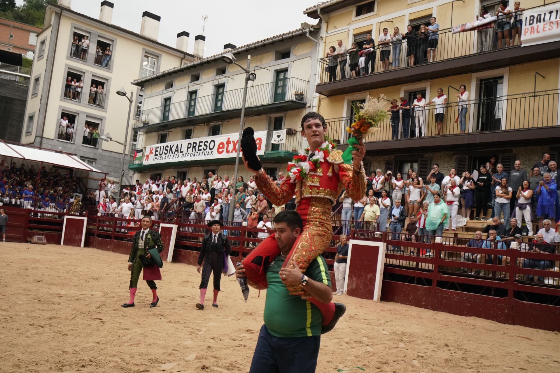 Novillada en el último día de San Roke
