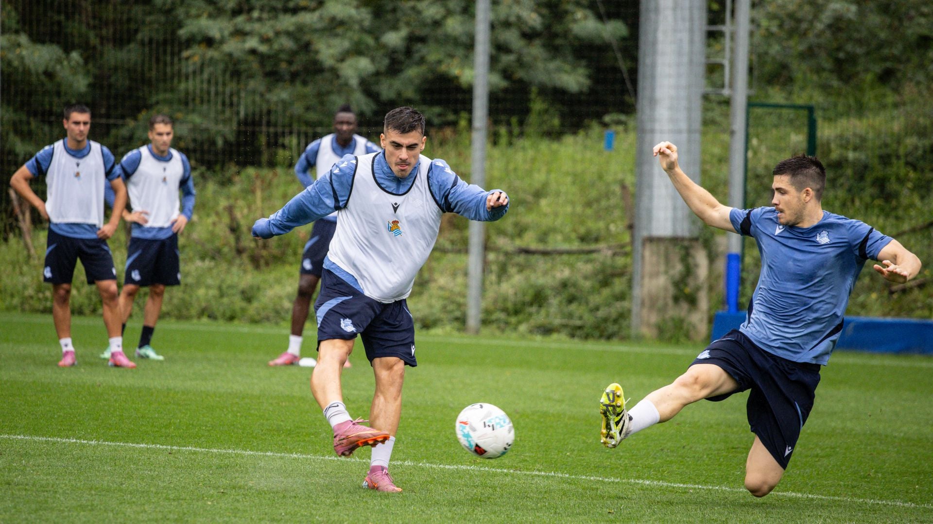 Esfuerzo bajo la lluvia en Zubieta