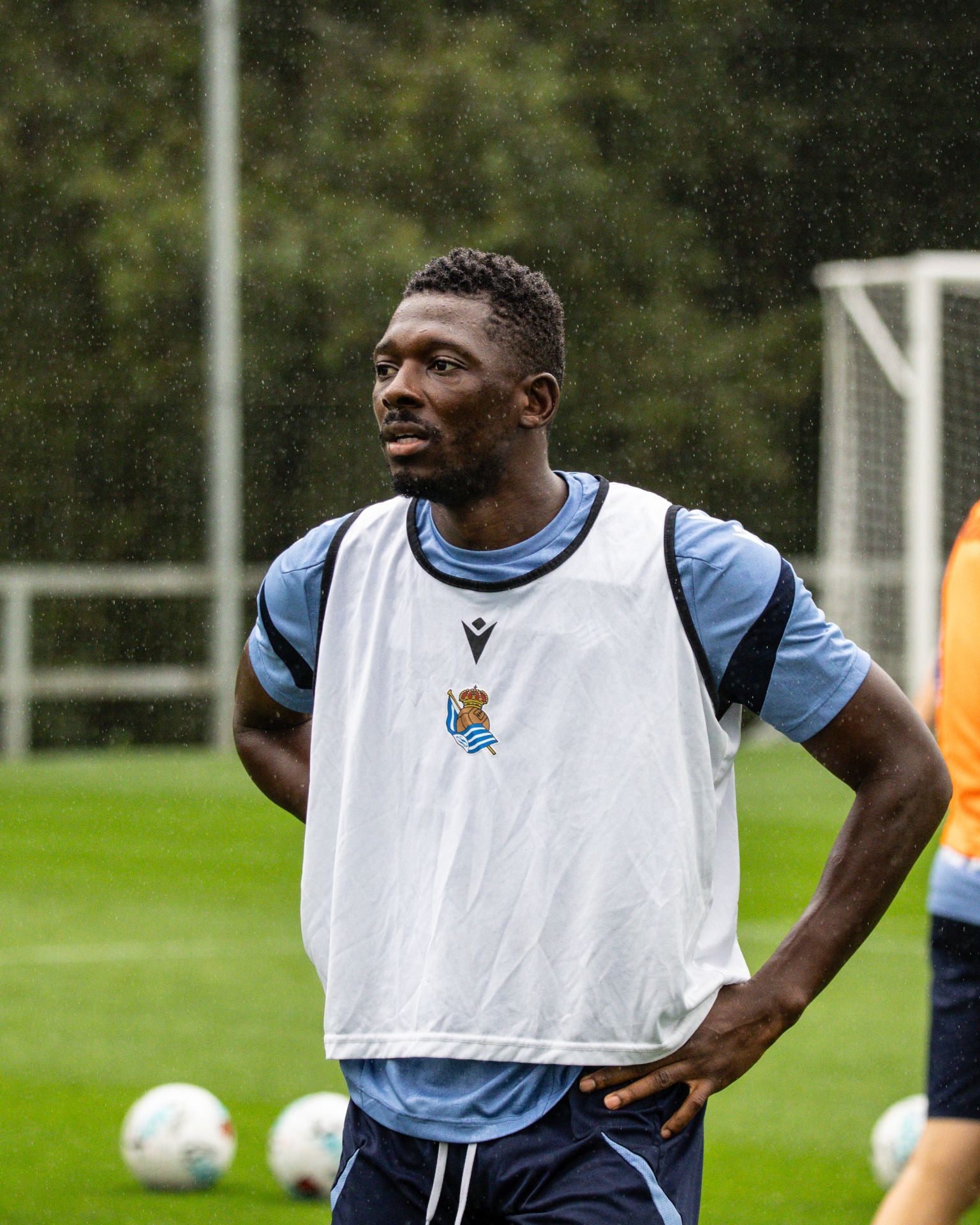 Esfuerzo bajo la lluvia en Zubieta