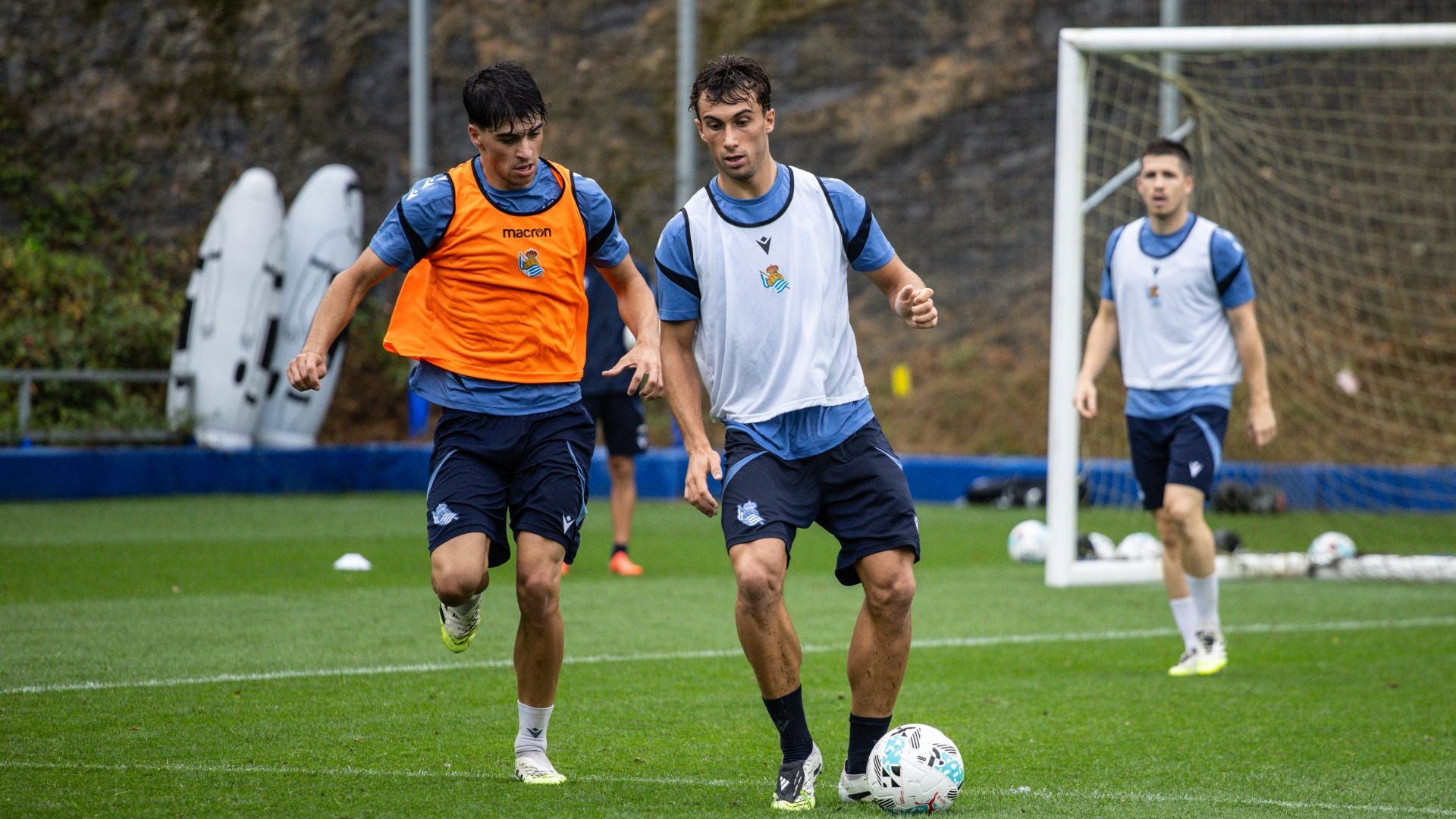 Esfuerzo bajo la lluvia en Zubieta
