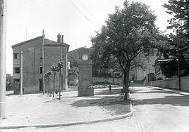 El reloj de Ategorrieta, en los años 40.