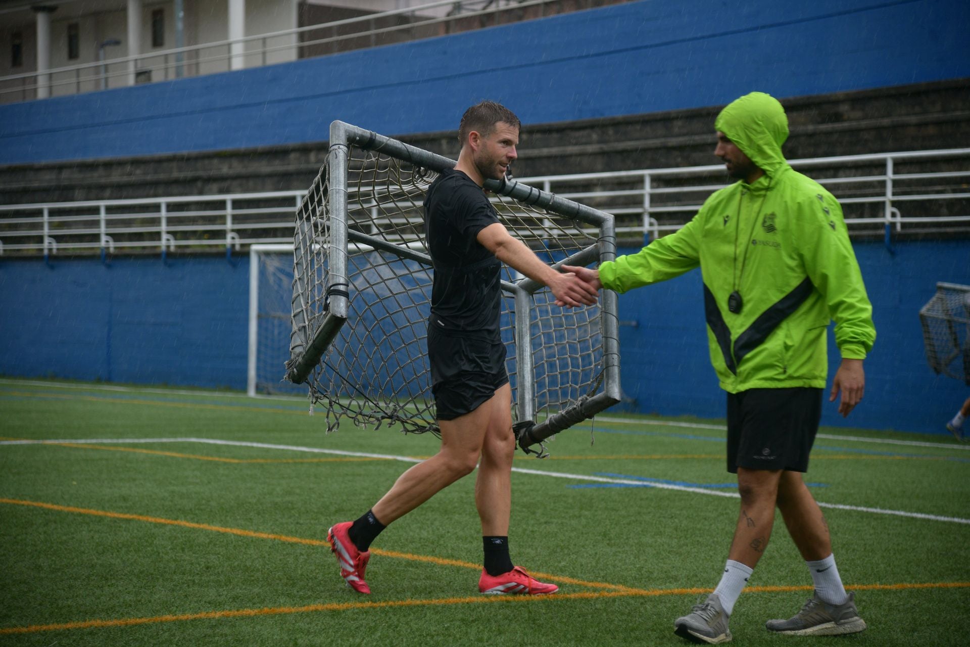 Illarramendi se entrena en el campo de San Miguel