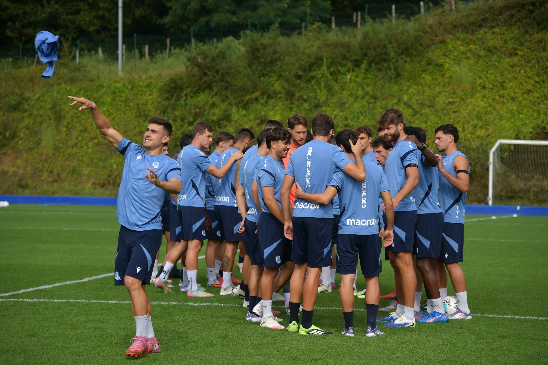 29 realistas a las órdenes de Sergio