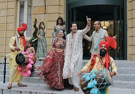 Luciana Bazoberry y Behram Riar en el Hotel María Cristina.