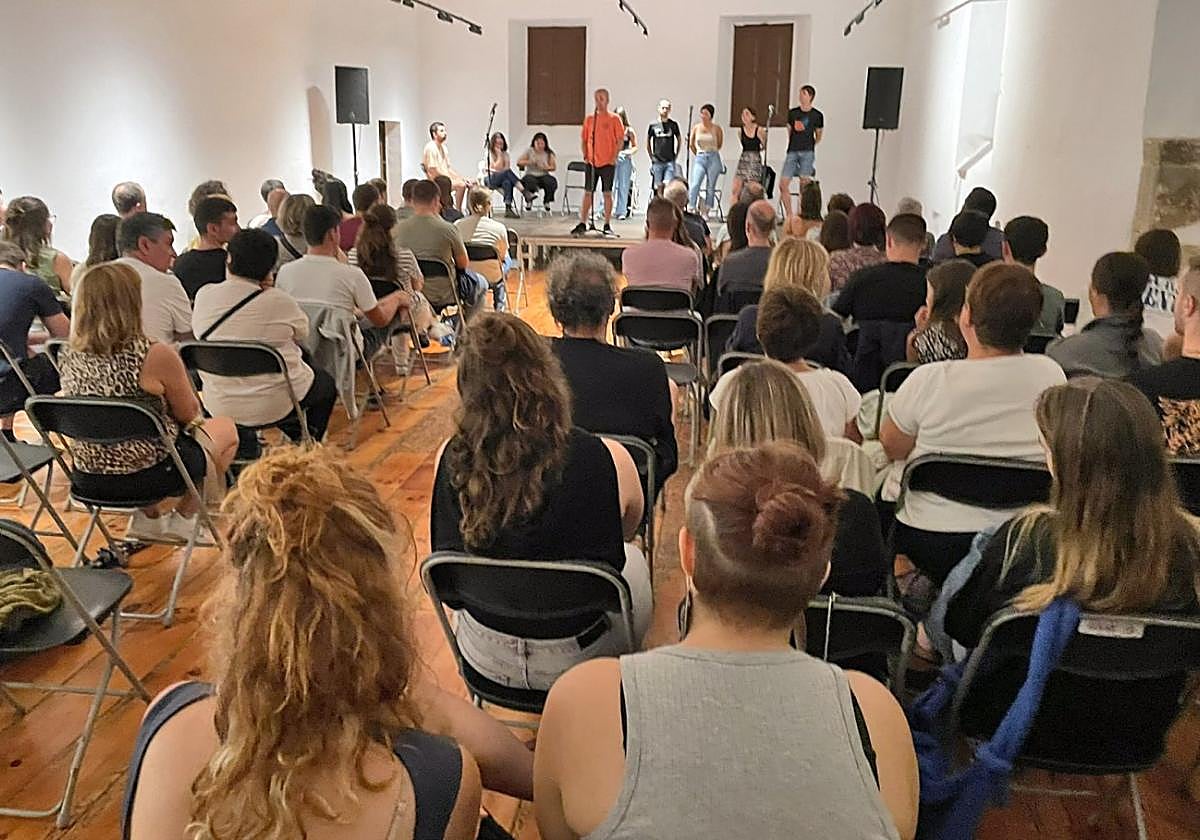 Joan den urteko kanporaketak ere Santa Klara komentuan egin ziren finalerako txartelak lortzeko.