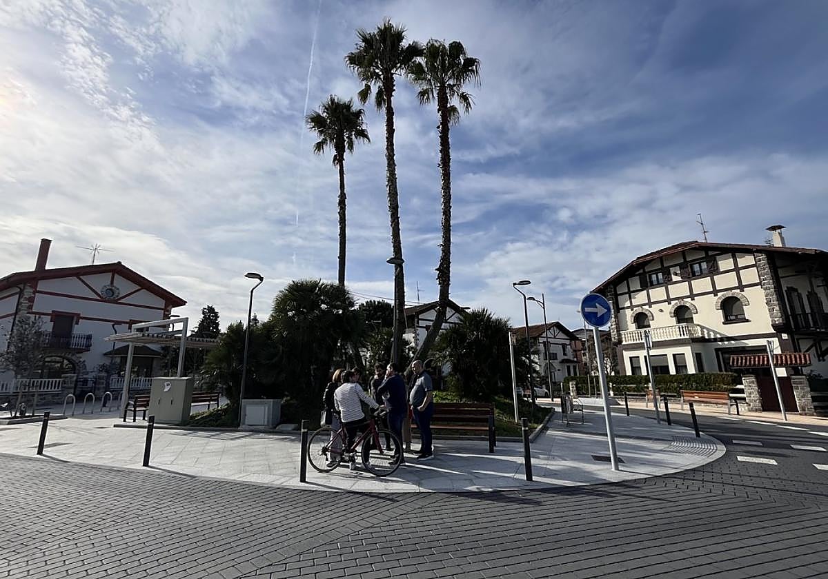 La plaza Iracheta se ha convertido en el ejemplo de la transformación que se pretende en la zona de villas de Anaka.