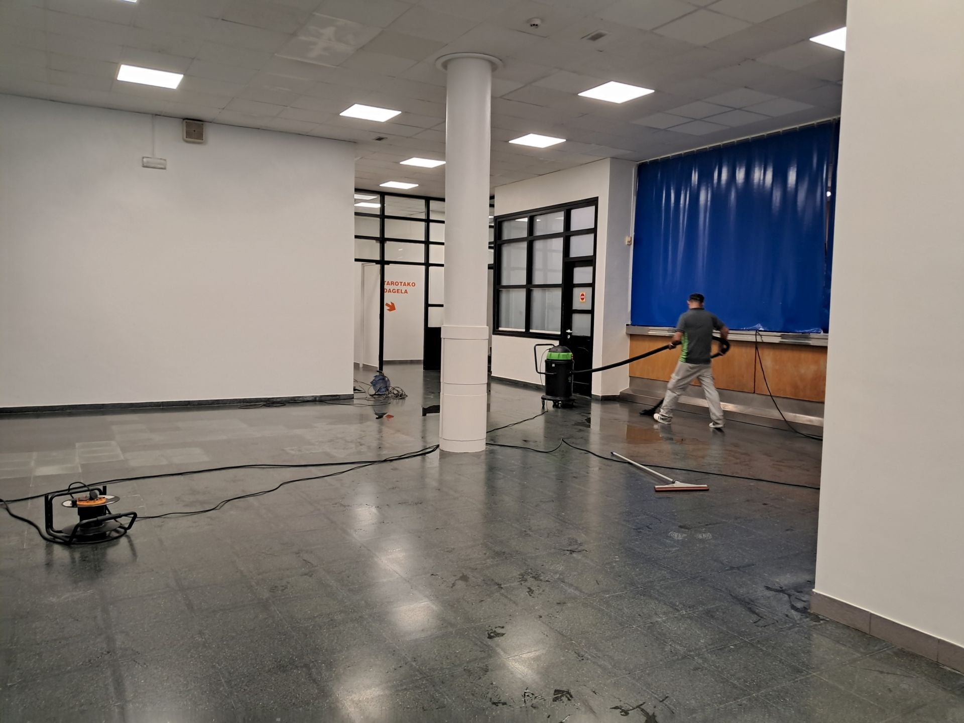 Cerrado el polideportivo de Usurbil por un incendio