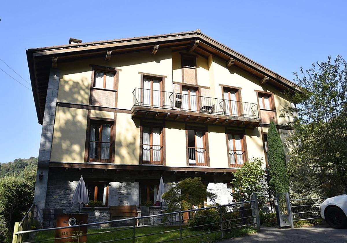 «Aquí se está más tranquilo que en la costa»