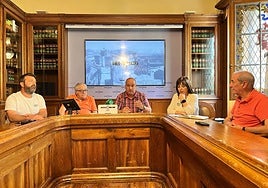 Nagusia, Salinas, Álvarez, Nogués y Tino Zamora, en la presentación de la programación.
