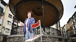 «Herriko etxe eta txoko asko apaindu ditugu»