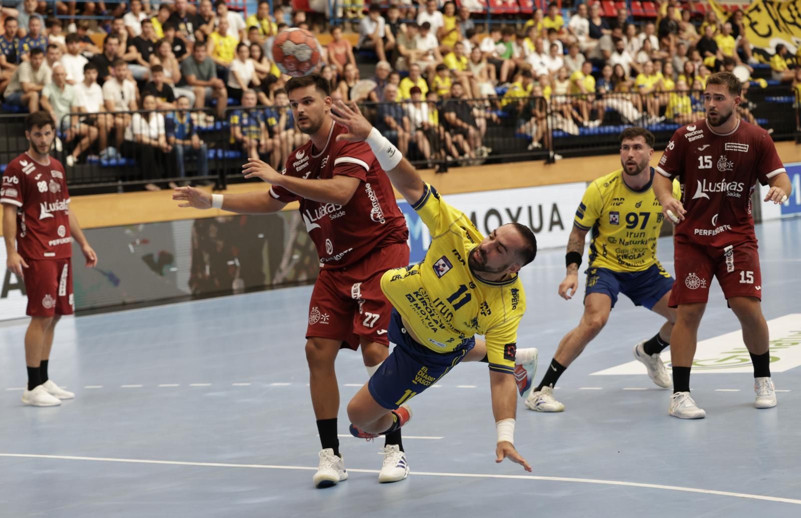 El Bidasoa-Irun - Braga, en imágenes