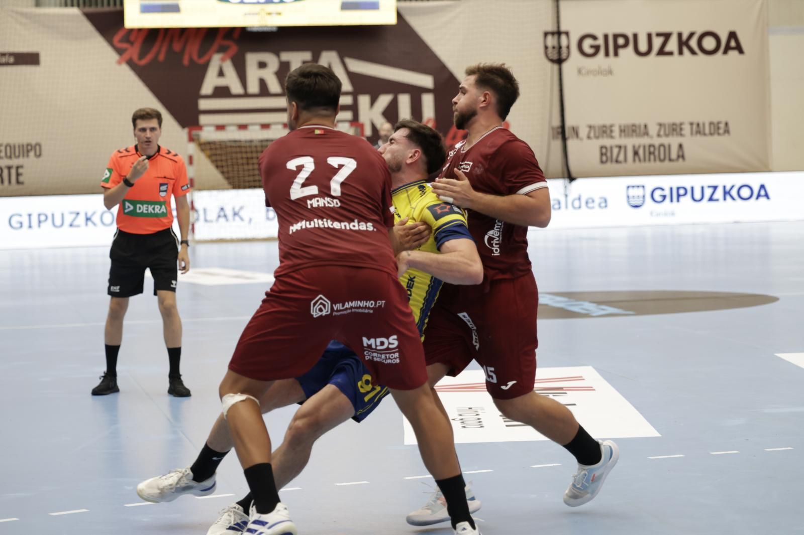 El Bidasoa-Irun - Braga, en imágenes