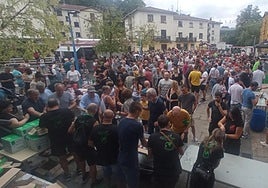 Imagen de la degustación de sidras desarrollada en Portu el año pasado.