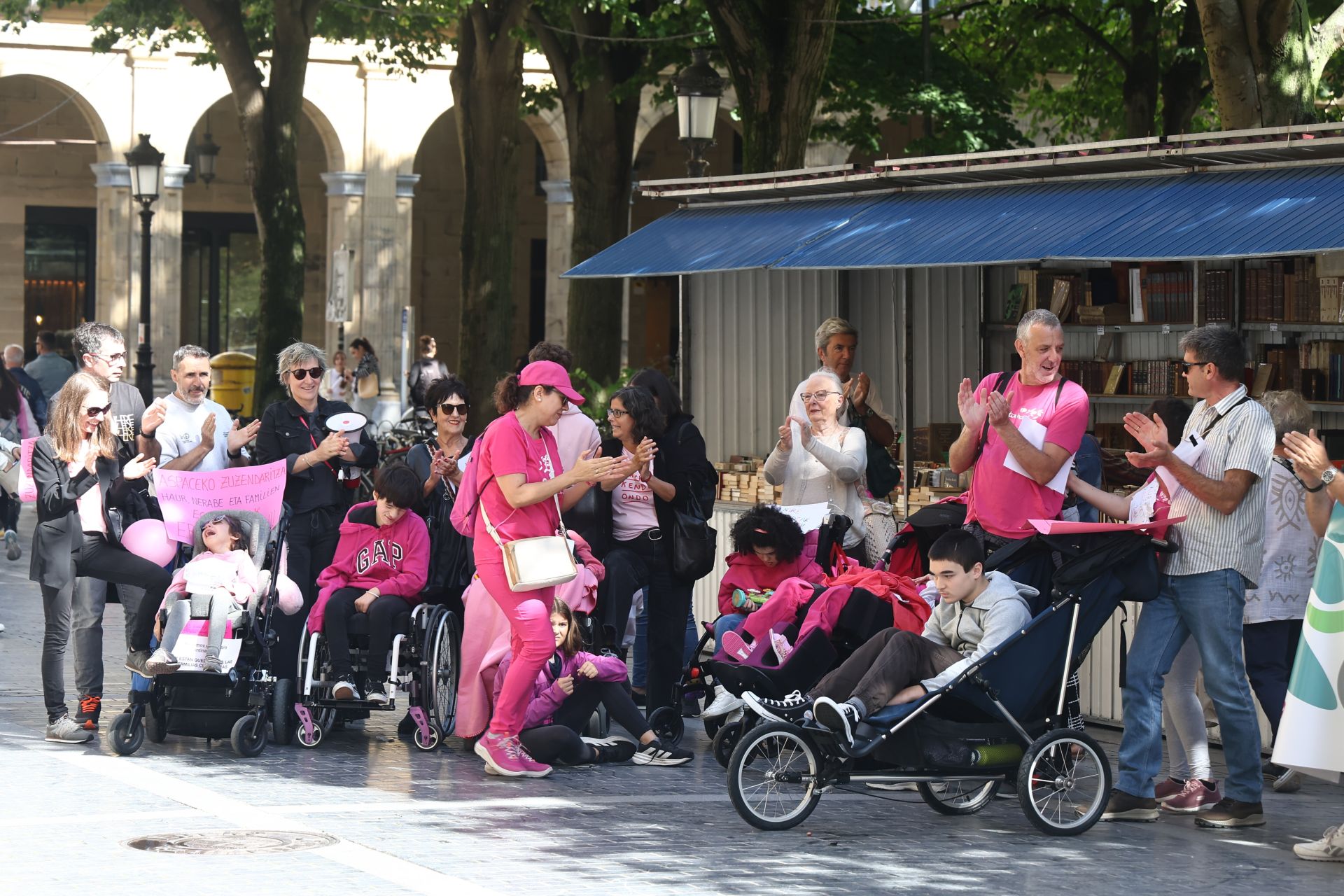 Las familias de Aspace se han concentrado en Donostia