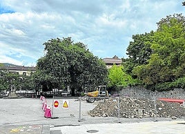 Cuando finalicen las obras, el mercadillo volverá al entorno de la plaza.