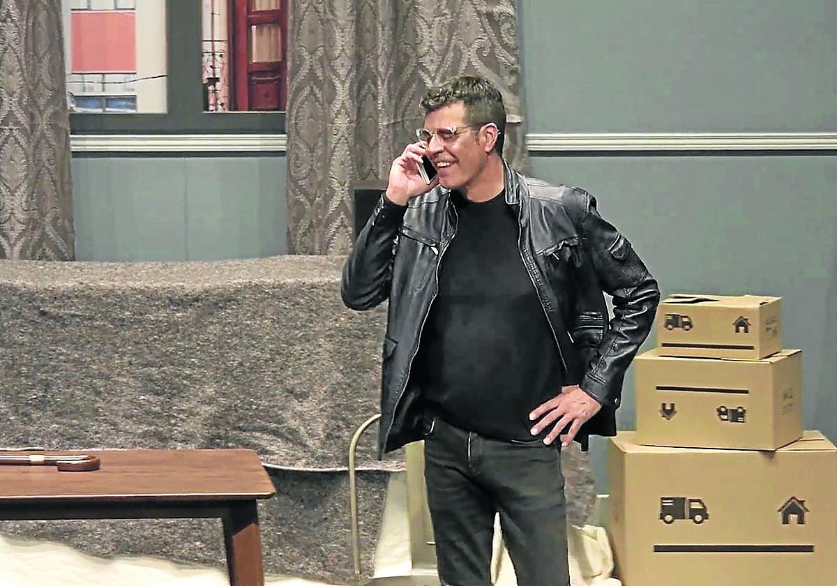 Andoni Ferreño está en San Sebastián junto a Agustín Bravo para interpretar la comedia 'Se alquila'.
