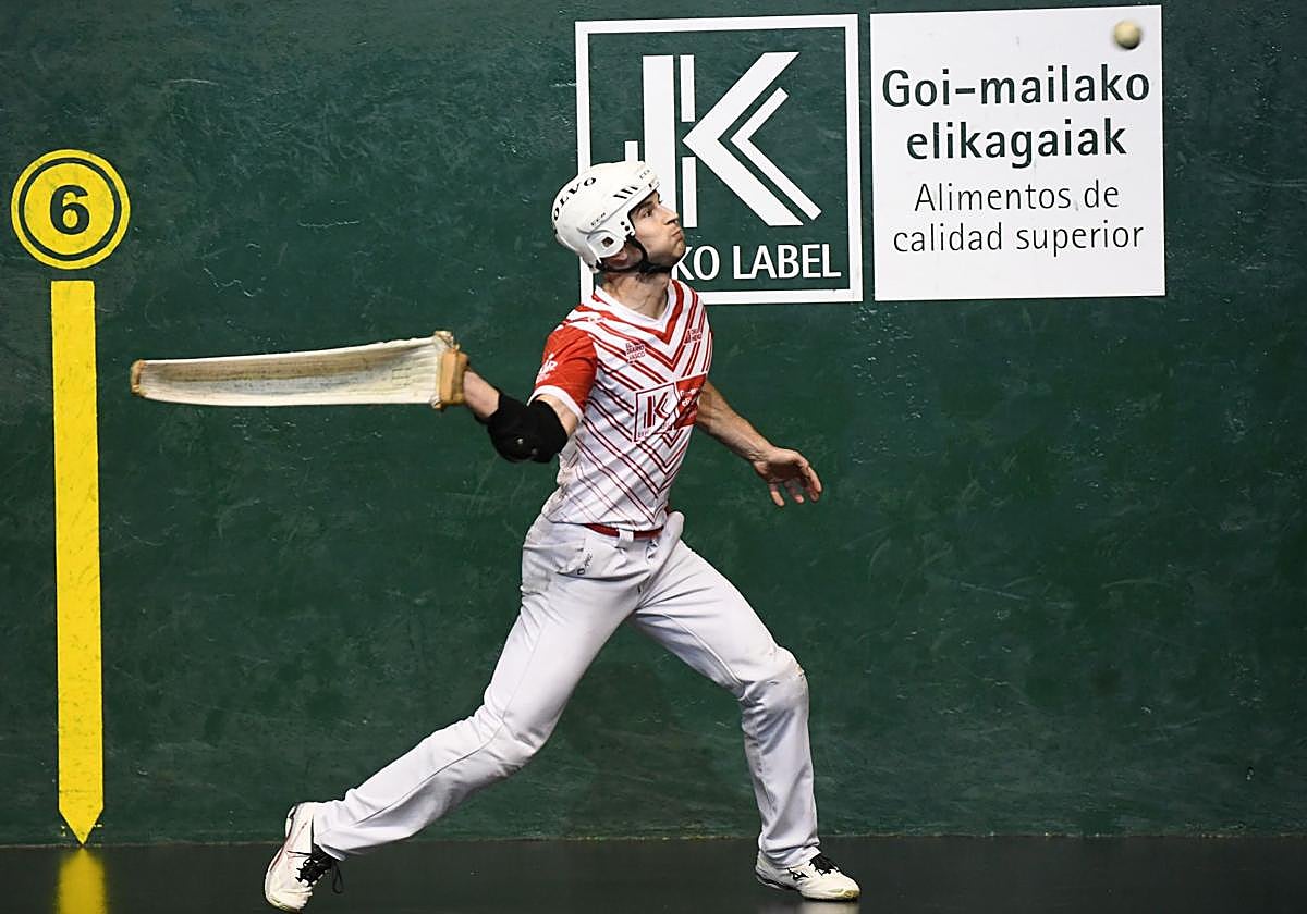Anas II durante su partido del pasado sábado ante Barrenetxea IV.