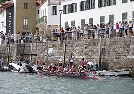 San Juan salta a la mar para el calentamiento previo a la clasificatoria.