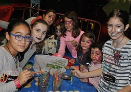 Un grupo de niñas durante una de las actividades infantiles en una imagen de archivo.
