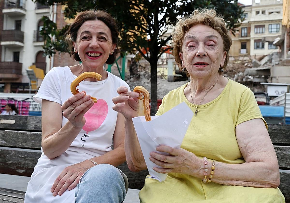 A Sonia le gustan con un poco de canela. A Conchi casi sin azúcar, para que sepan a churro churro.