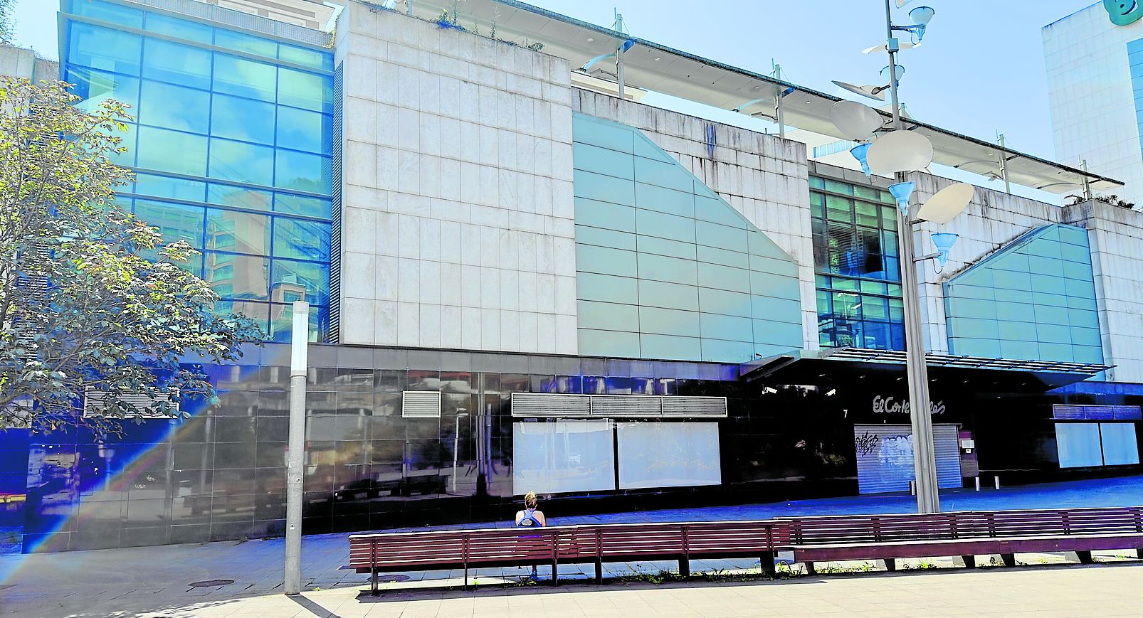 Uno de los elementos centrales de la negociación es el aparcamiento.