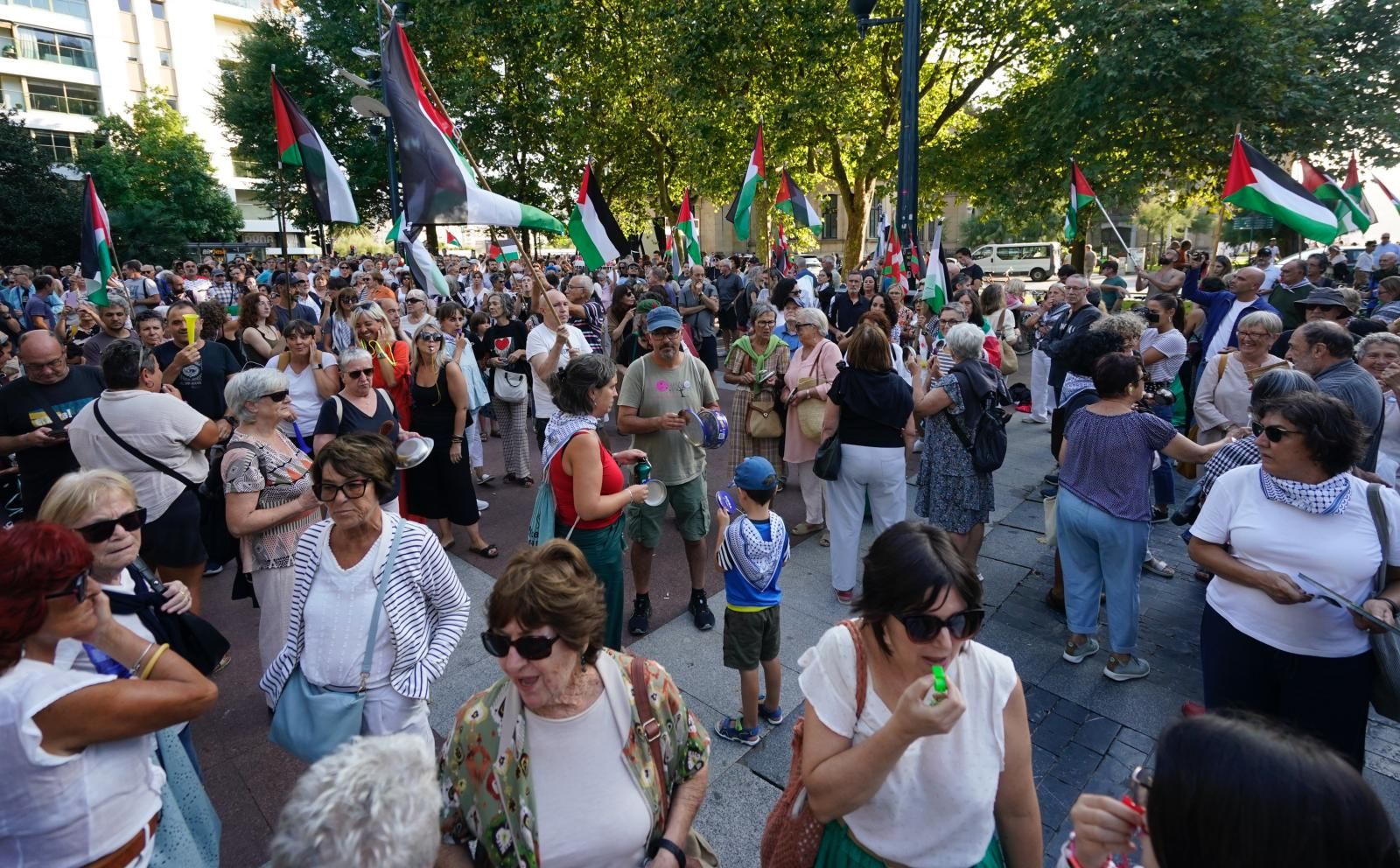 Gipuzkoa &#039;retumba&#039; contra la guerra en Gaza