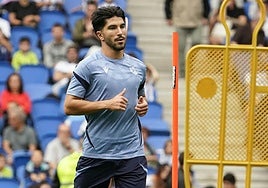 Carlos Soler, uno de los fichajes más importantes del verano, conoce a la afición en Anoeta.