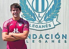 Axel Alkorta en las instalaciones del Club Deportivo Leganés.