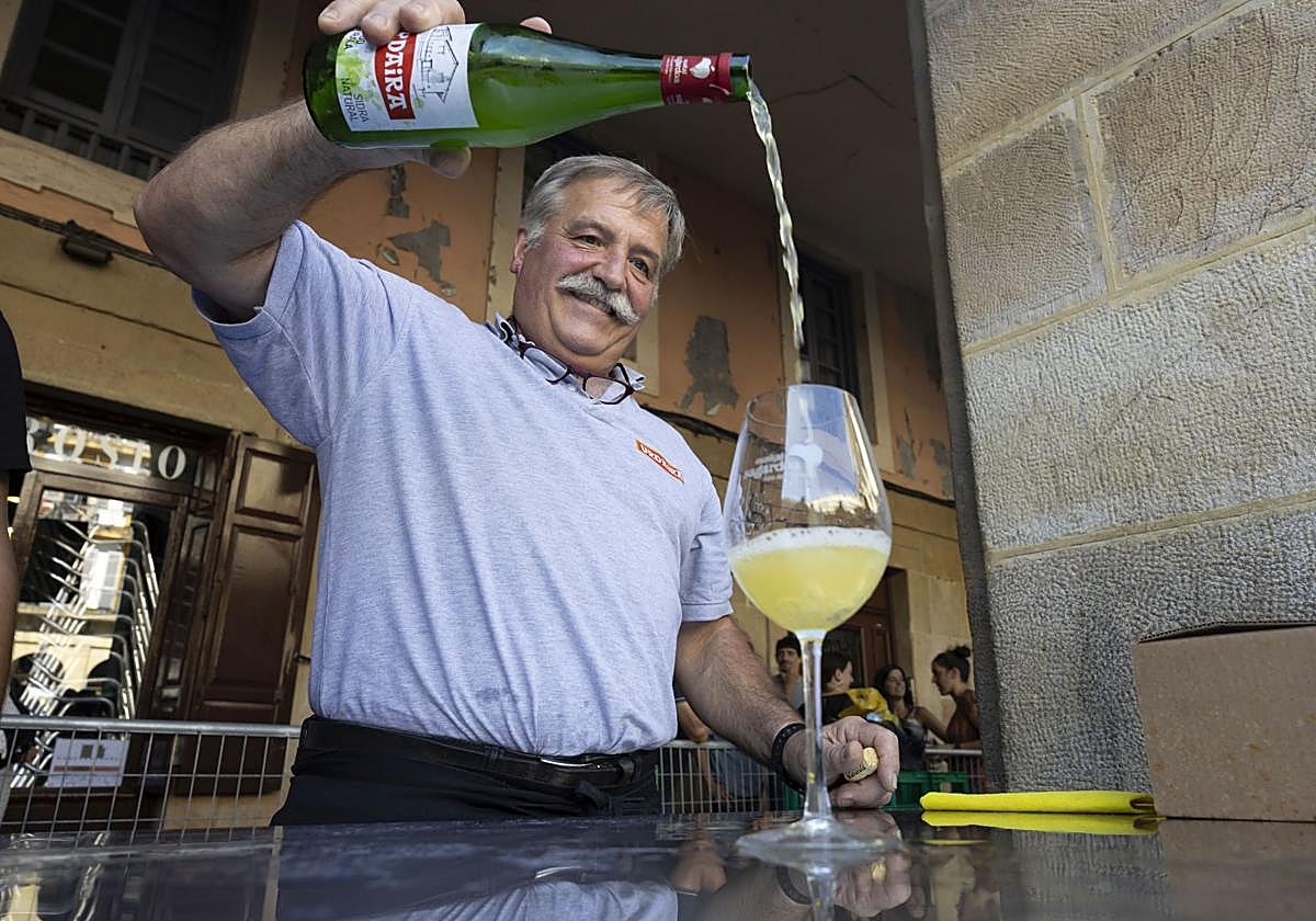 Sagardoa eta tomateak, Euskal Jaietako protagonistak