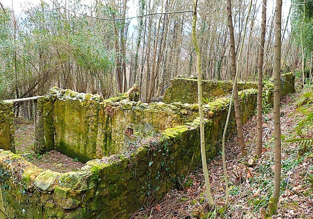 Parte de las construcciones que aún permanecen en pie.