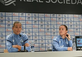 Ainhoa Moraza y Nerea Eizagirre durante la rueda de prensa de este jueves