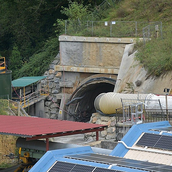 Euskotren aumenta los tramos de doble vía entre Donostia y Bizkaia para ofrecer más frecuencia