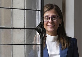 Inés Soria en el interior del Palacio Miramar de Donostia, donde ha organizado uno de los Cursos de Verano de la EHU.