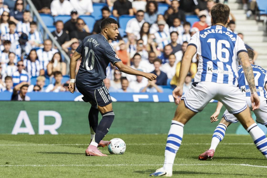 Las mejores imágenes del Real Sociedad - Real Madrid en Anoeta