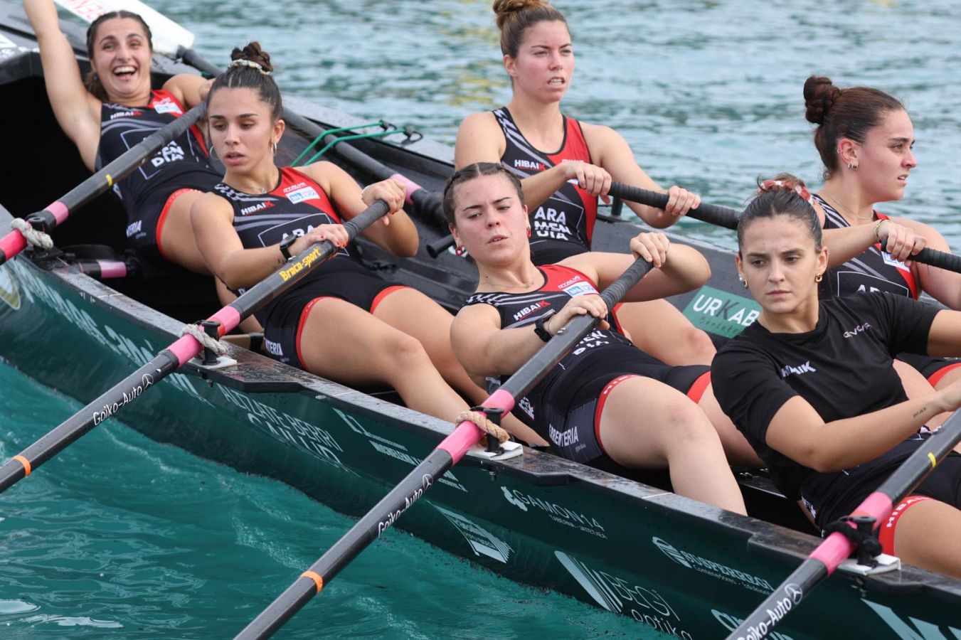Las imágenes de la regata femenina