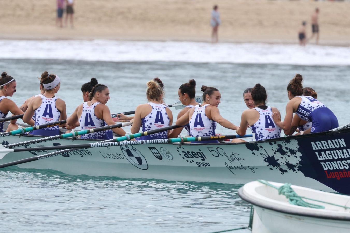 Las imágenes de la regata femenina