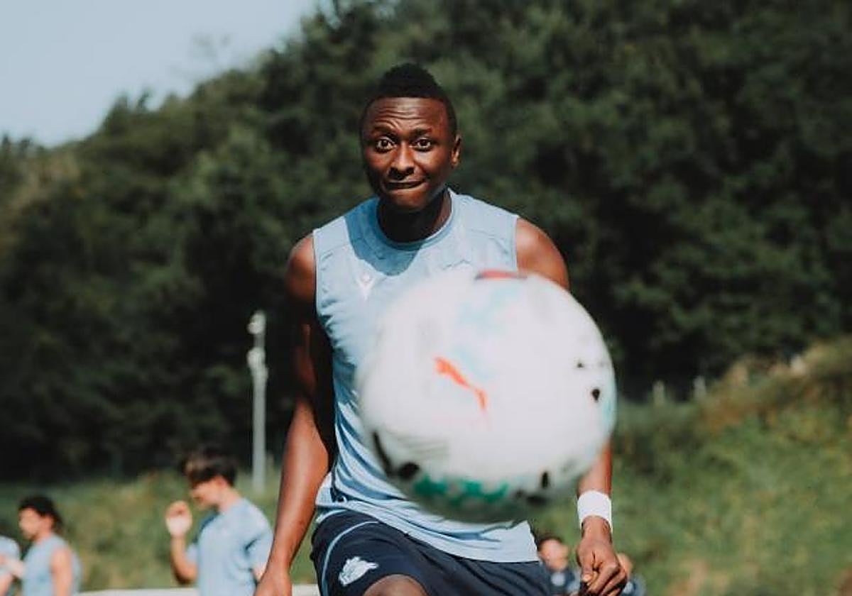 Sadiq, en un entrenamiento de la pasada pretemporada de la Real Sociedad