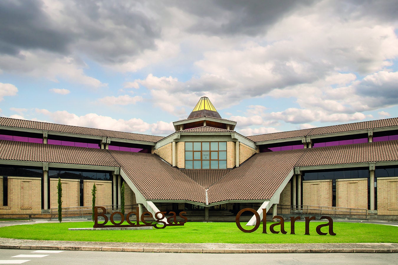 Vino, paisaje y arquitectura en una visita inolvidable