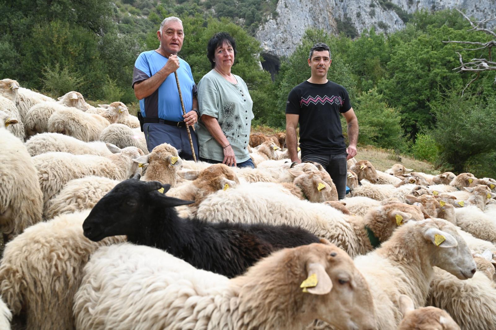 La familia Jauregi Gorrotxategi abre a DV las puertas de la quesería La Leze