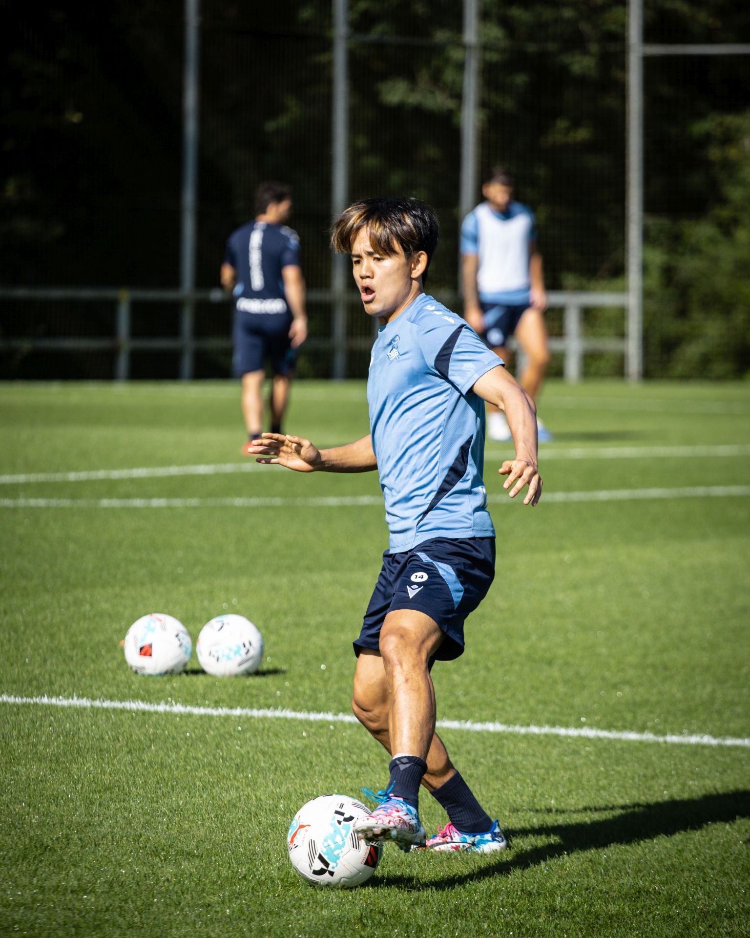 Sergio dirige un entrenamiento con muchas novedades