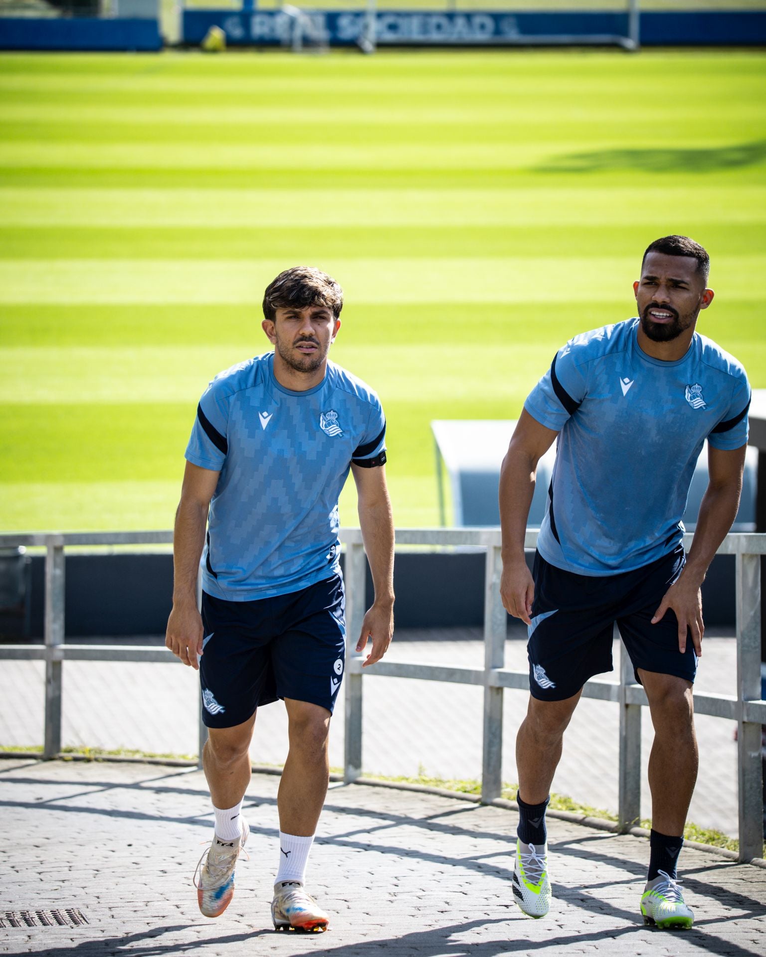 Sergio dirige un entrenamiento con muchas novedades