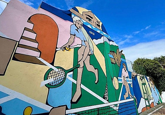 Frontón en la zona de Aguilera en Biarritz que va a ser demolido para la construcción de una promoción inmobiliaria.