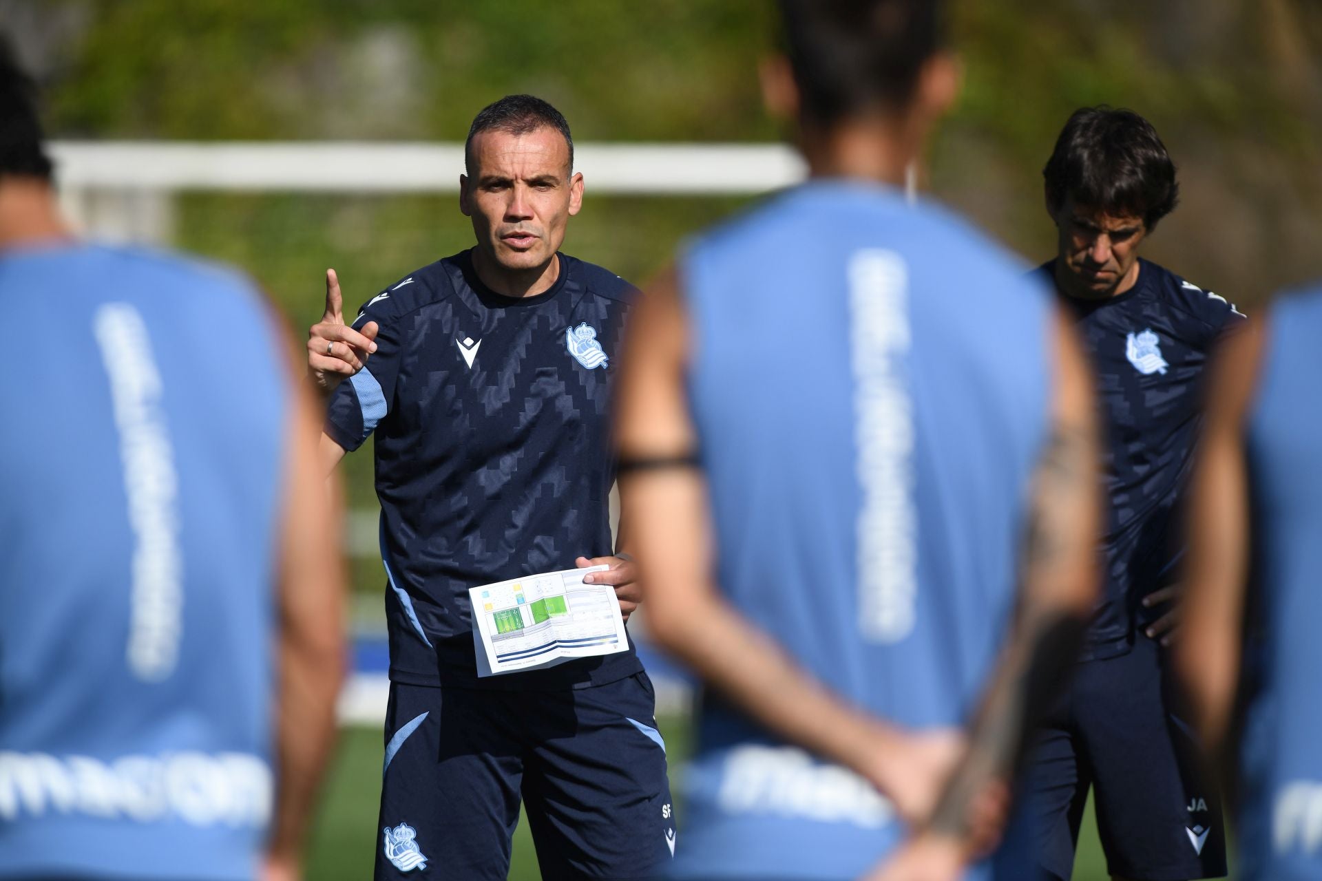 Caluroso último entrenamiento en Zubieta