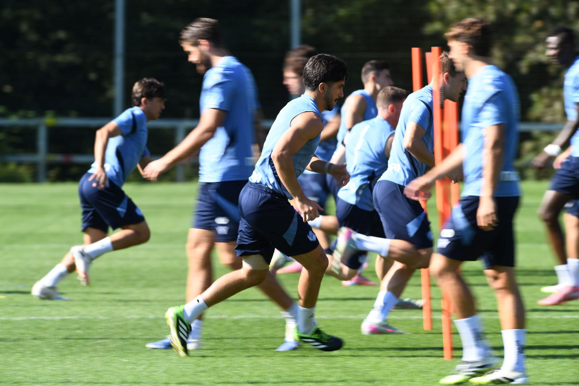 Caluroso último entrenamiento en Zubieta