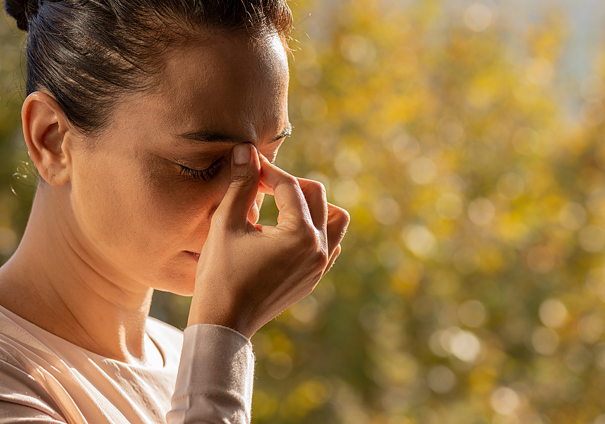 El truco de Miguel Assal, experto en primeros auxilios, para aliviar el dolor de cabeza sin medicamentos: «Alivia la presión»