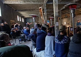 Un momento del acto de inauguración ayer del centro Baskasetur,donde se dieron cita representantes de las entidadesque han participado en el proyecto.