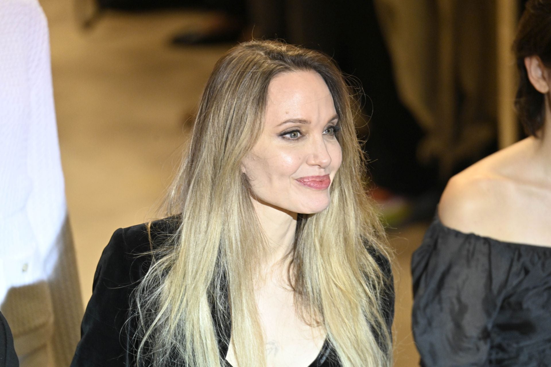 El caluroso aplauso a Angelina Jolie en el Kursaal de San Sebastián