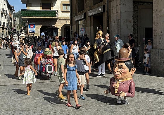 Ya solo quedan siete días para que la bajada del txantxiku