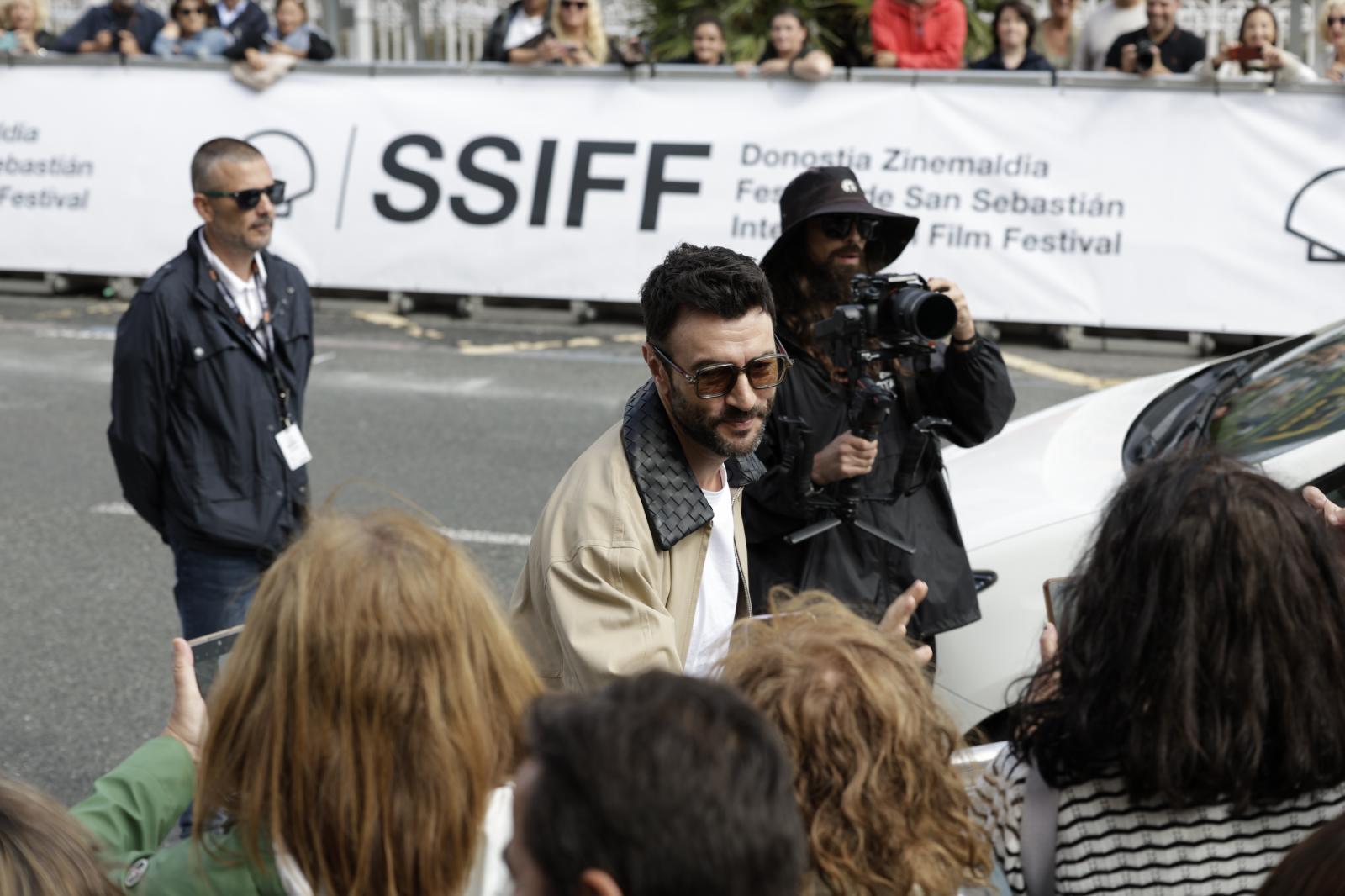 Javier Rey ha sido otro de los actores que no ha dudado en acercarse a Donostia con motivo del Zinemaldia.